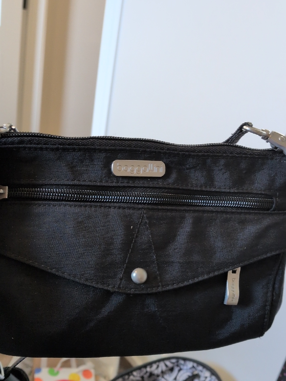Baggallini Black Belt Bag with Silver Hardware